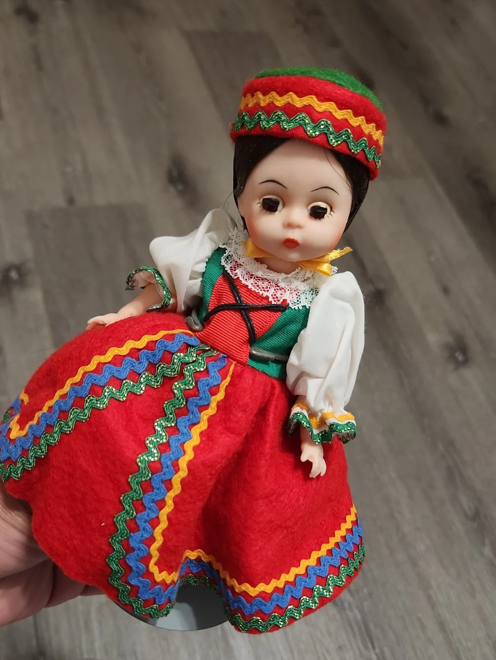 Madame Alexander Czachoslovahia Doll